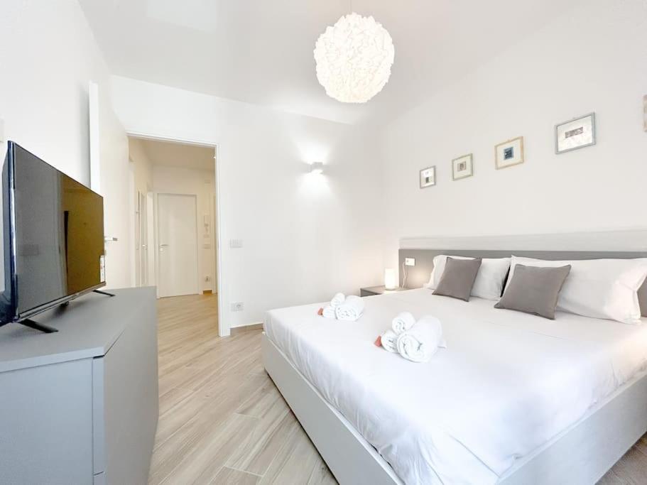 Lusso In Centro Storico - Wifi - Ac Apartment Savona Ngoại thất bức ảnh